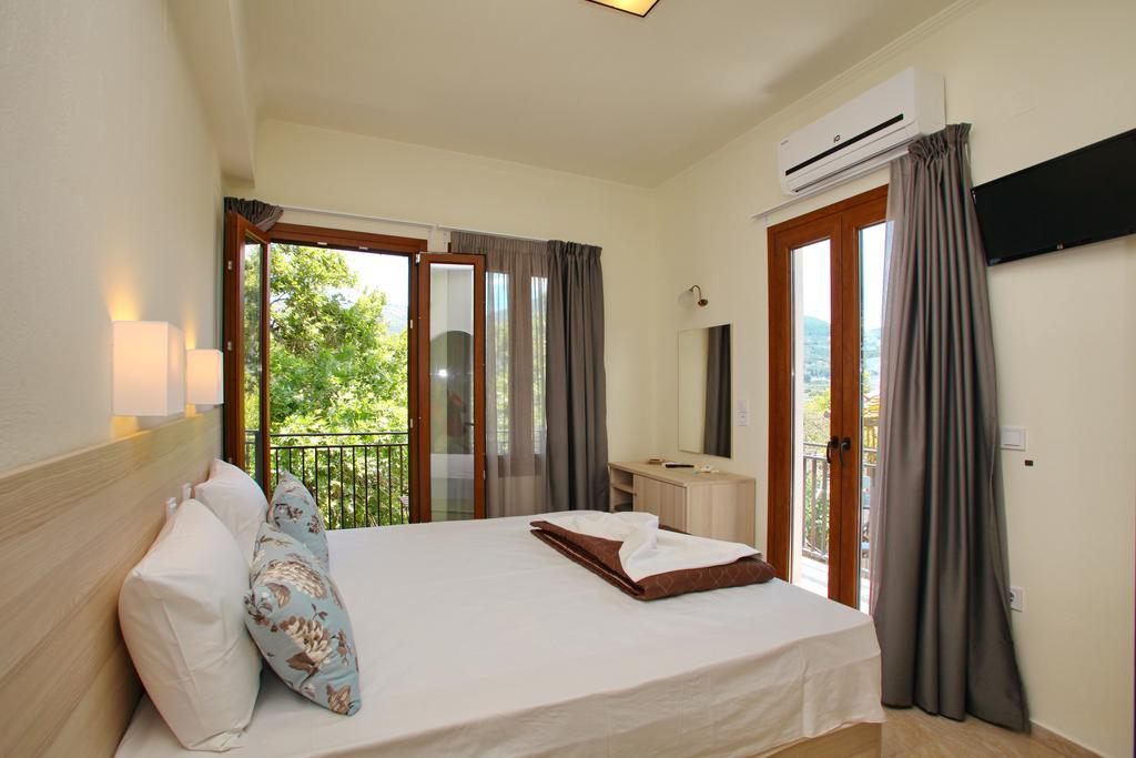 Aktaion Guest Rooms Skopelos Town Ngoại thất bức ảnh
